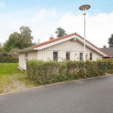 Three-Bedroom Holiday Home In Groemitz 11 외부 사진