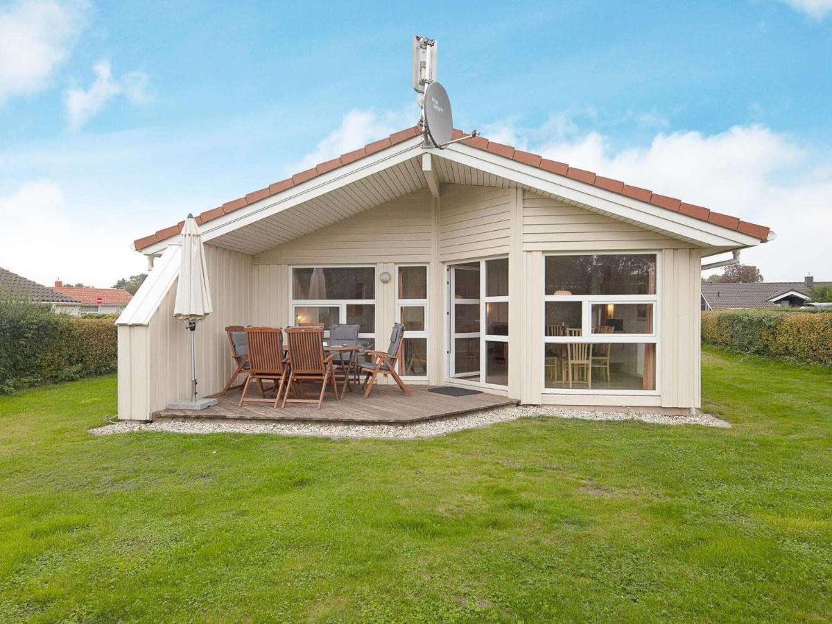 Three-Bedroom Holiday Home In Groemitz 11 외부 사진